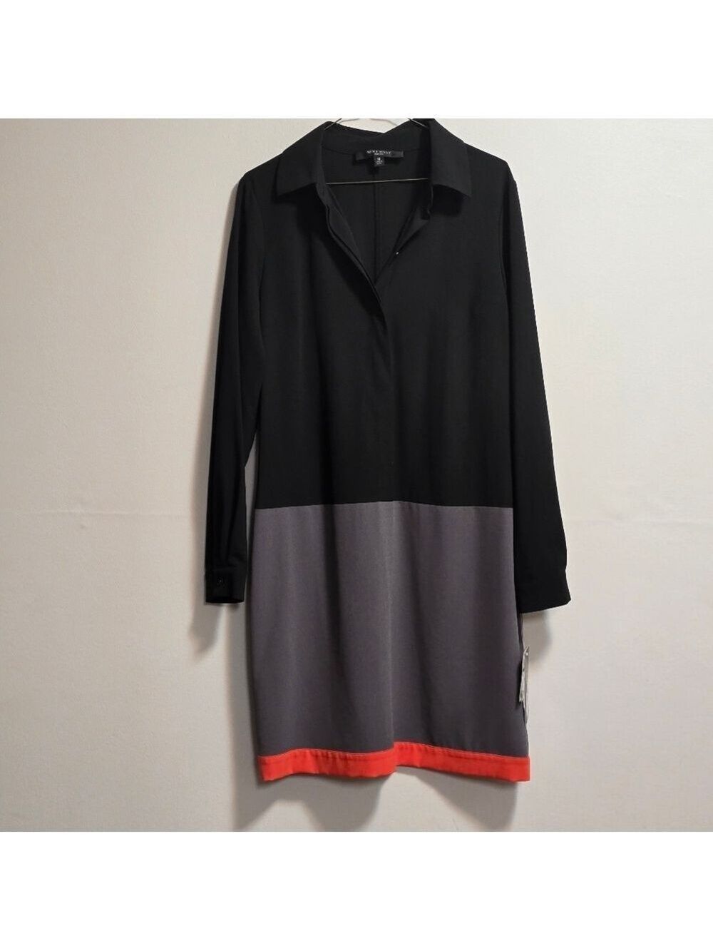 Nine West Elegant Black , Gray, Coral Trim Colorblock Long Sleeves Shirt Dress